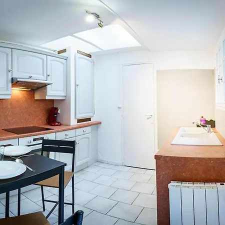 F2 Wifi Centre 3pers Apartment